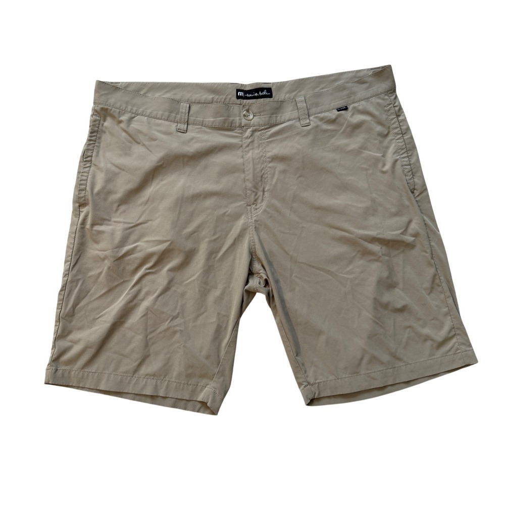 Travis Mathew Khaki Golf Shorts Mens 42 Stretch Flat Front Resortwear Vacation